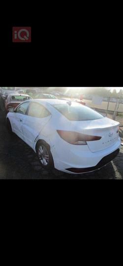 هیوندای ئەلەنترا